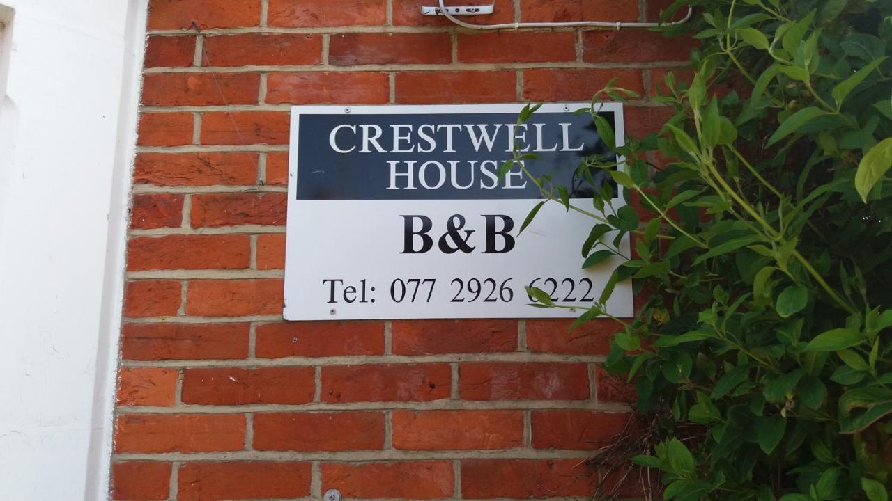 Bed and Breakfast Crestwell House Eastleigh Exteriér fotografie