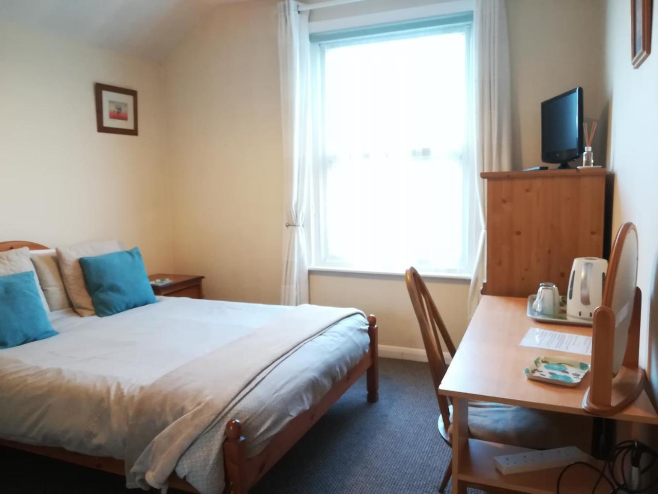 Bed and Breakfast Crestwell House Eastleigh Exteriér fotografie